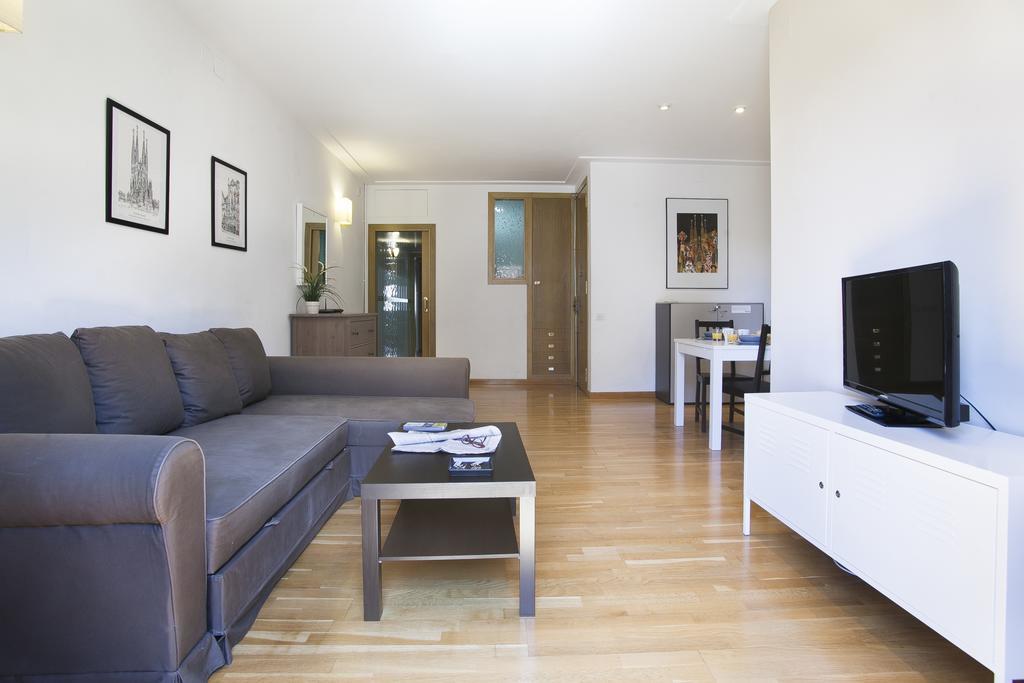 Appartamento Bbarcelona Corsega Flats Esterno foto